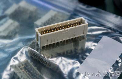 连接器标签上的Lot No.、数量和包装单位怎么读？
