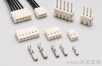 Molex Micro-Fit连接器和Mini-Fit有什么区别？